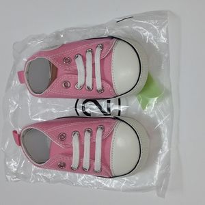 NWOT pink size 2 converse style baby shoes